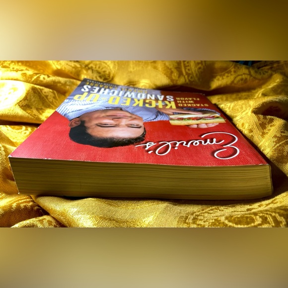 Emeril's Kicked-Up Sandwiches: Stacked with Flavor
Book by Emeril Lagasse - Picture 4 of 8